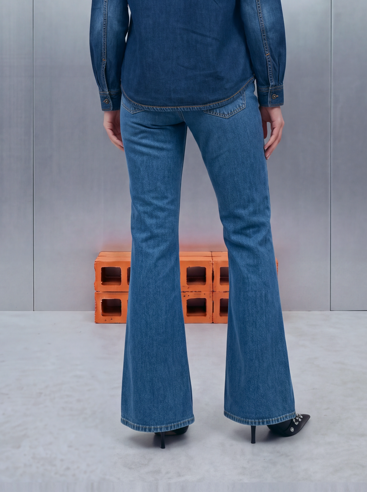 Bell Bottom – Bella Fit