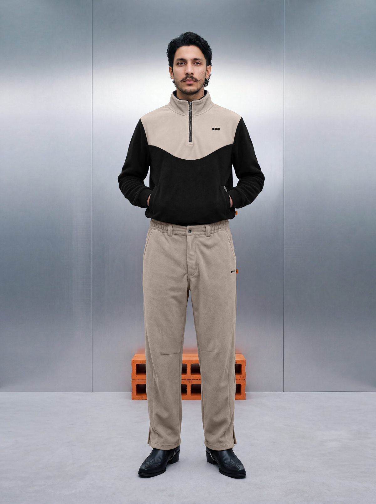 Merino Quarter Zipper – Caviar Cream