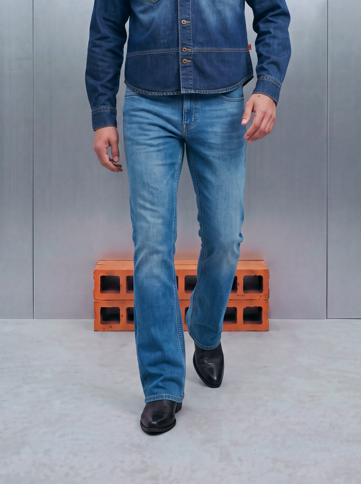 Lamar Fit – Bootcut Jeans