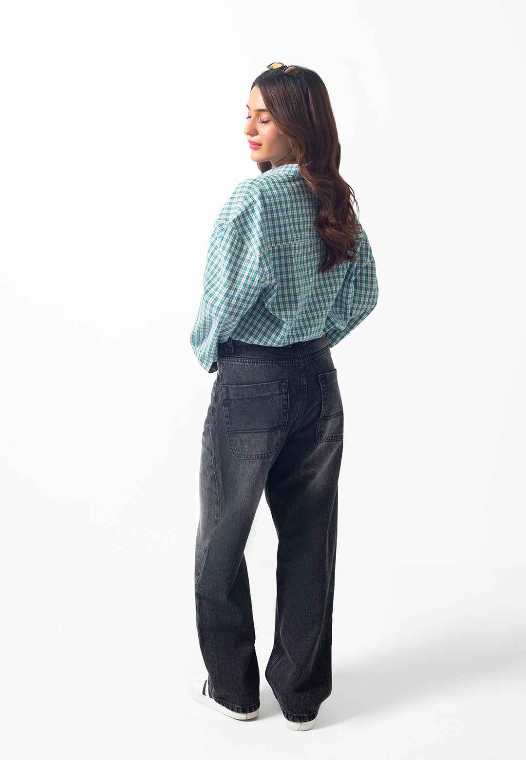Mo Fit – Crop Tie-Up Shirt