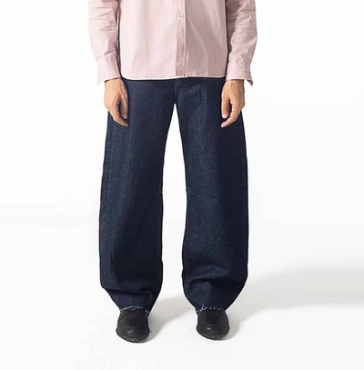 Horseshoe Fit – Curved Baggy Jeans